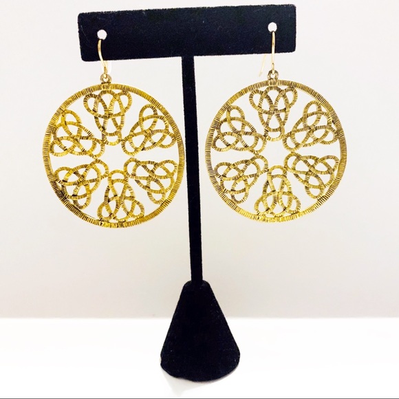 Nicole Miller Gold Celtic knot Hoop earrings - Picture 2 of 8